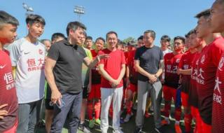 英雄联盟端游怎么设置观战 英雄联盟观战模式